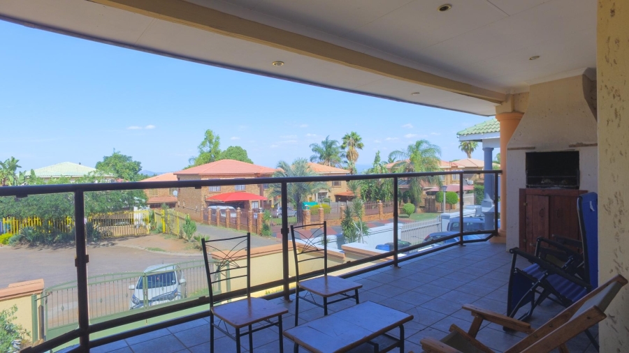 3 Bedroom Property for Sale in Safari Gardens North West